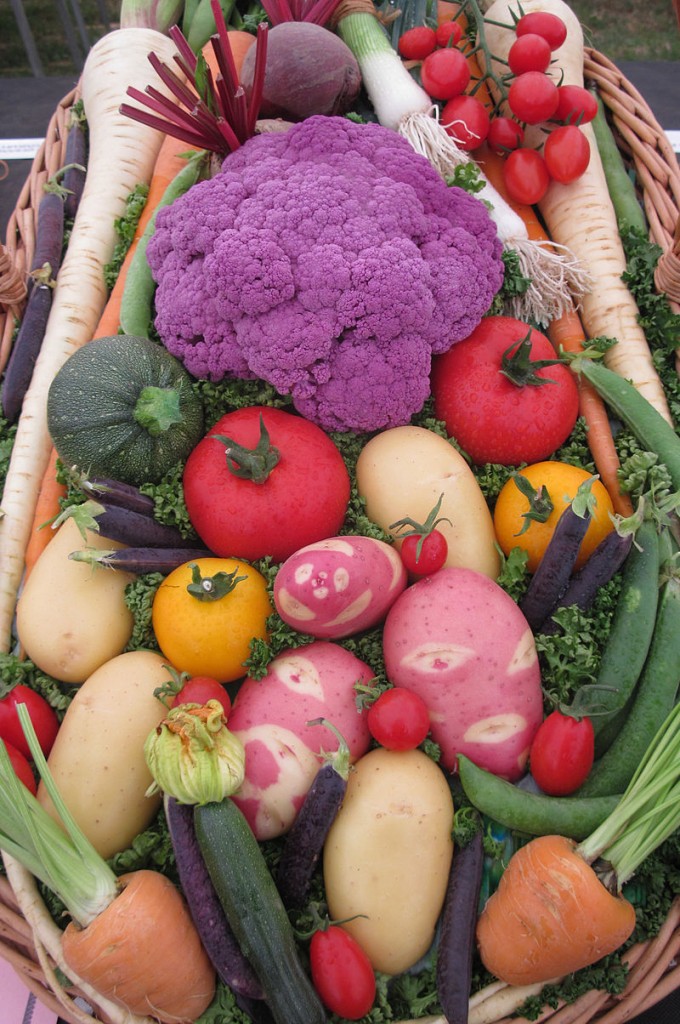Picture of vegetables in a basket.